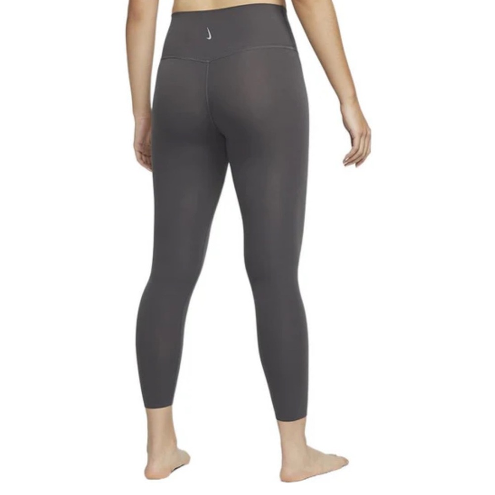 Nike Yoga Luxe Leggings